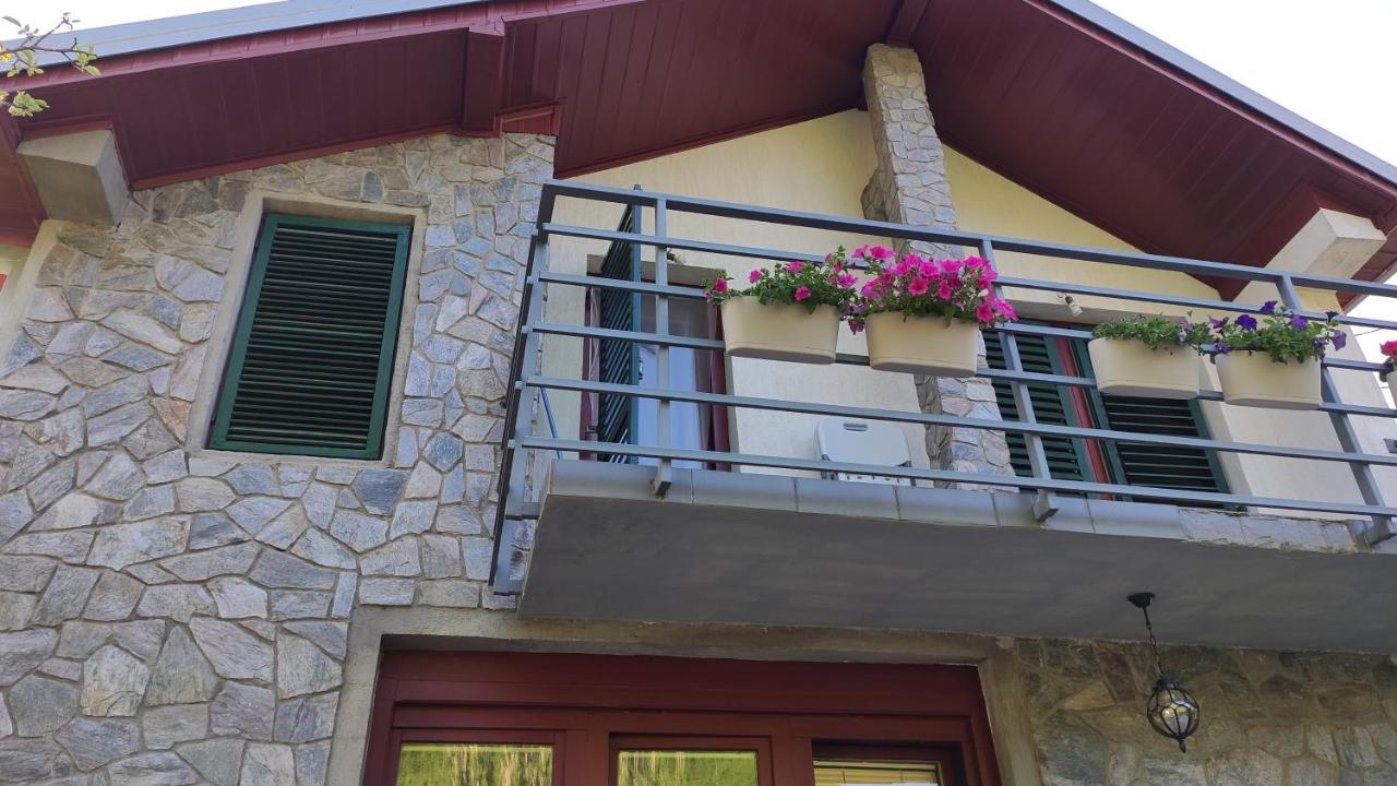 Jovanov Residence - Remote & Accessible Dolna Matka Esterno foto